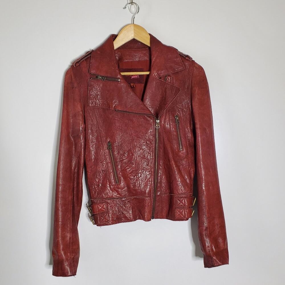Bohemian Army Red distressed cropped motorcycle jack in Excellent condition Med